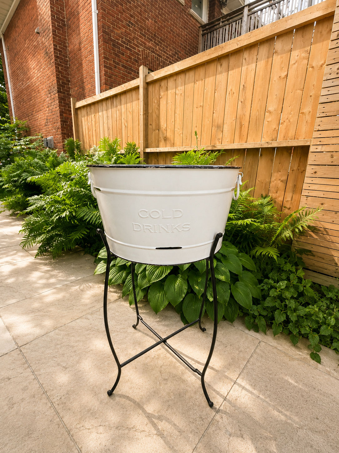 White Metal Drink Bucket with Stand