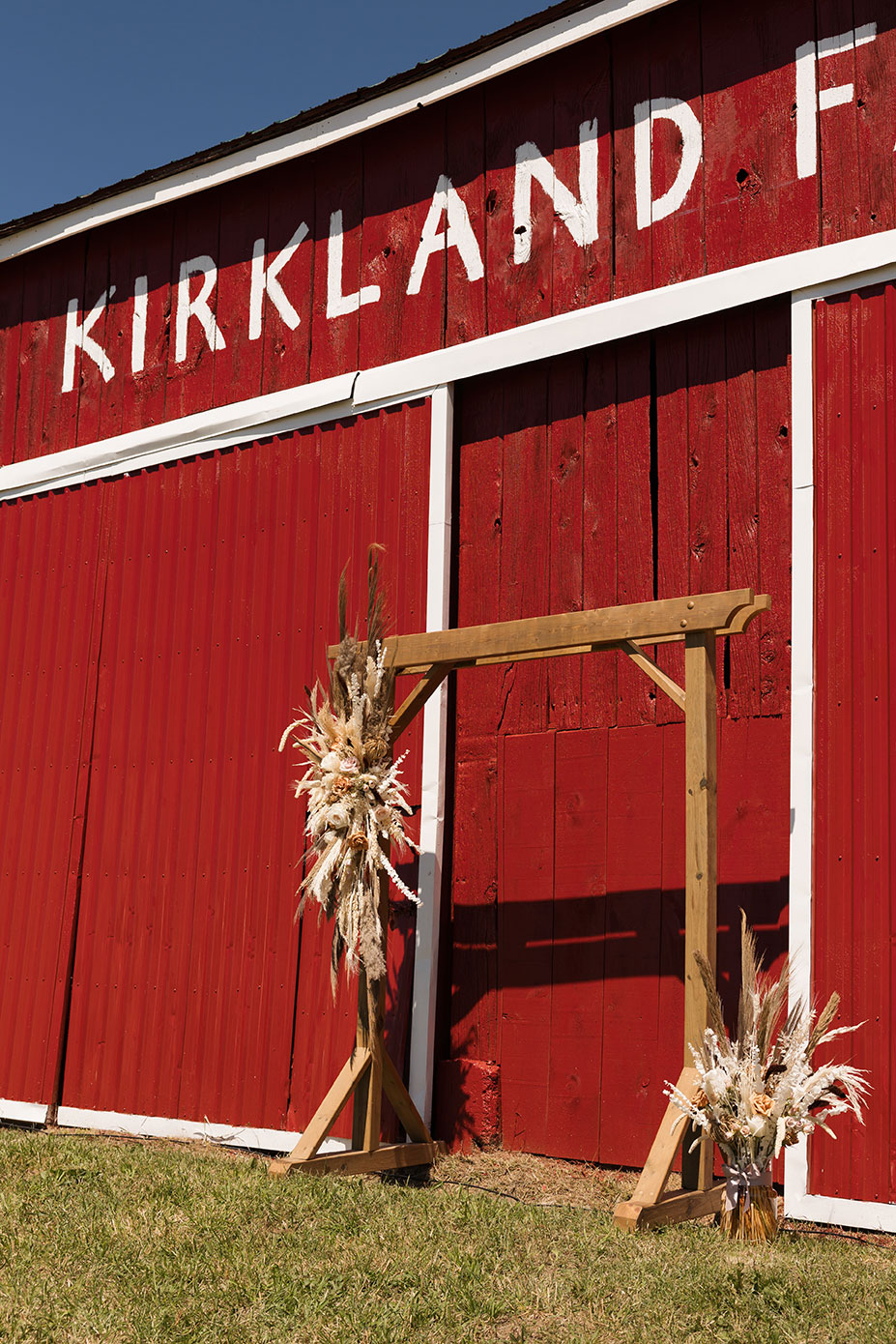 Trellis-Barn-Low